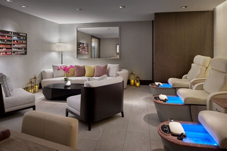 The Ritz Carlton, Chicago - Image 9