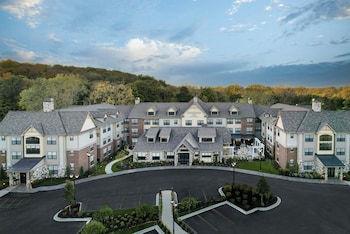 Residence Inn By Marriott Milwaukee Brookfield