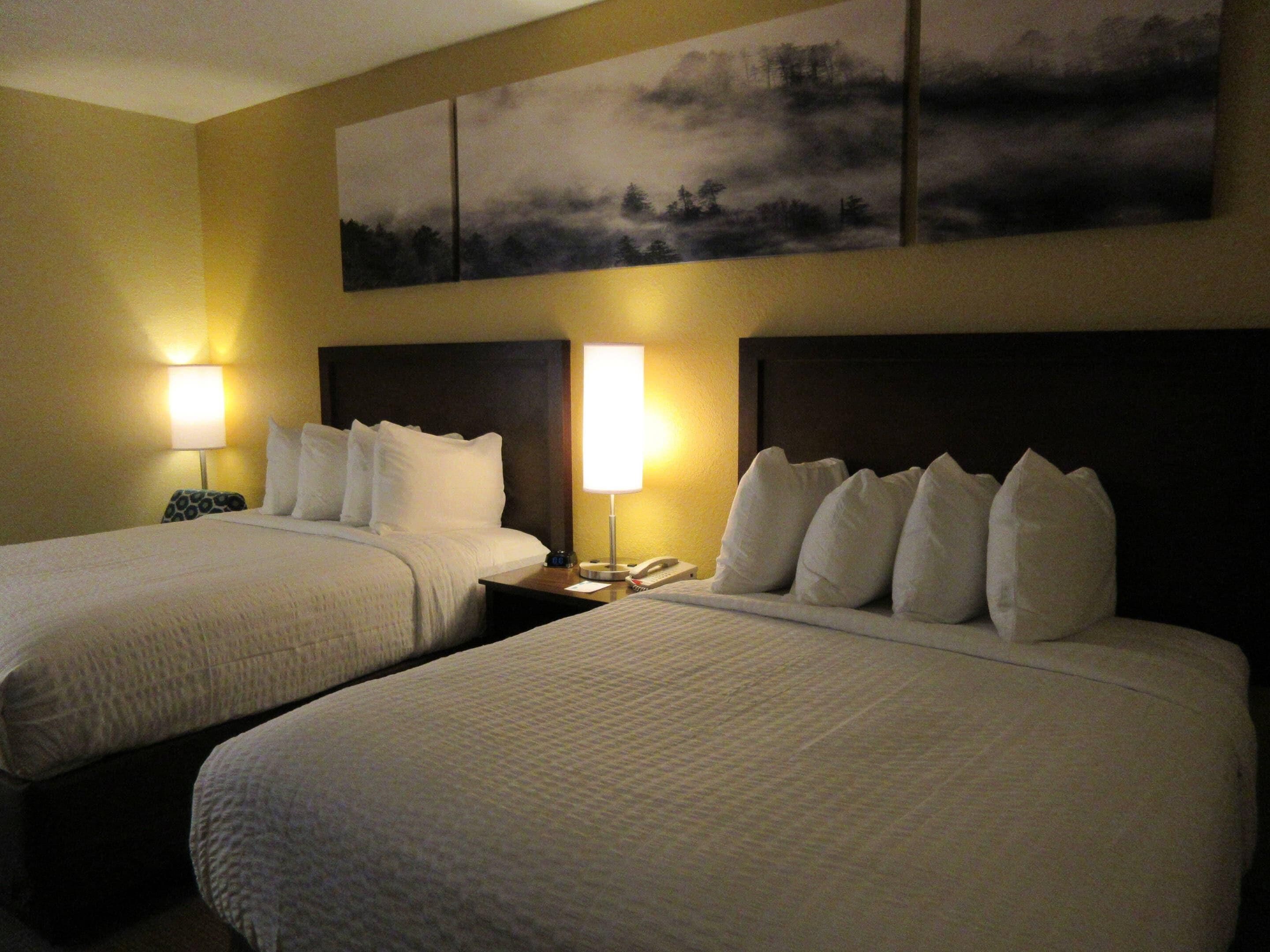 Standard Room, 2 Queen Beds, Non Smoking | Premium bedding, pillowtop beds, in-room safe, desk