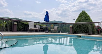 Clarion Point Cherokee