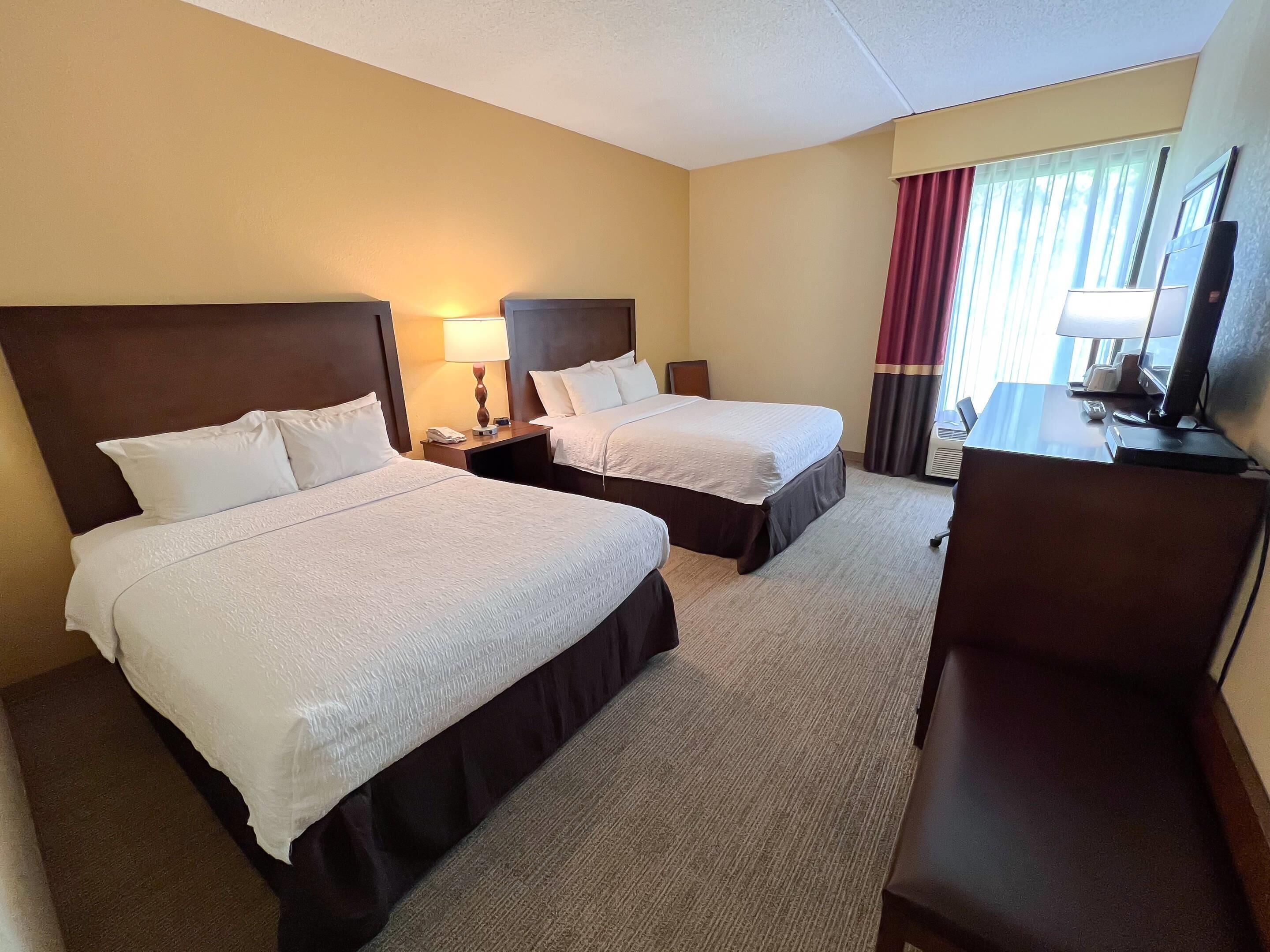 Standard Room, 2 Queen Beds, Non Smoking | Premium bedding, pillowtop beds, in-room safe, desk