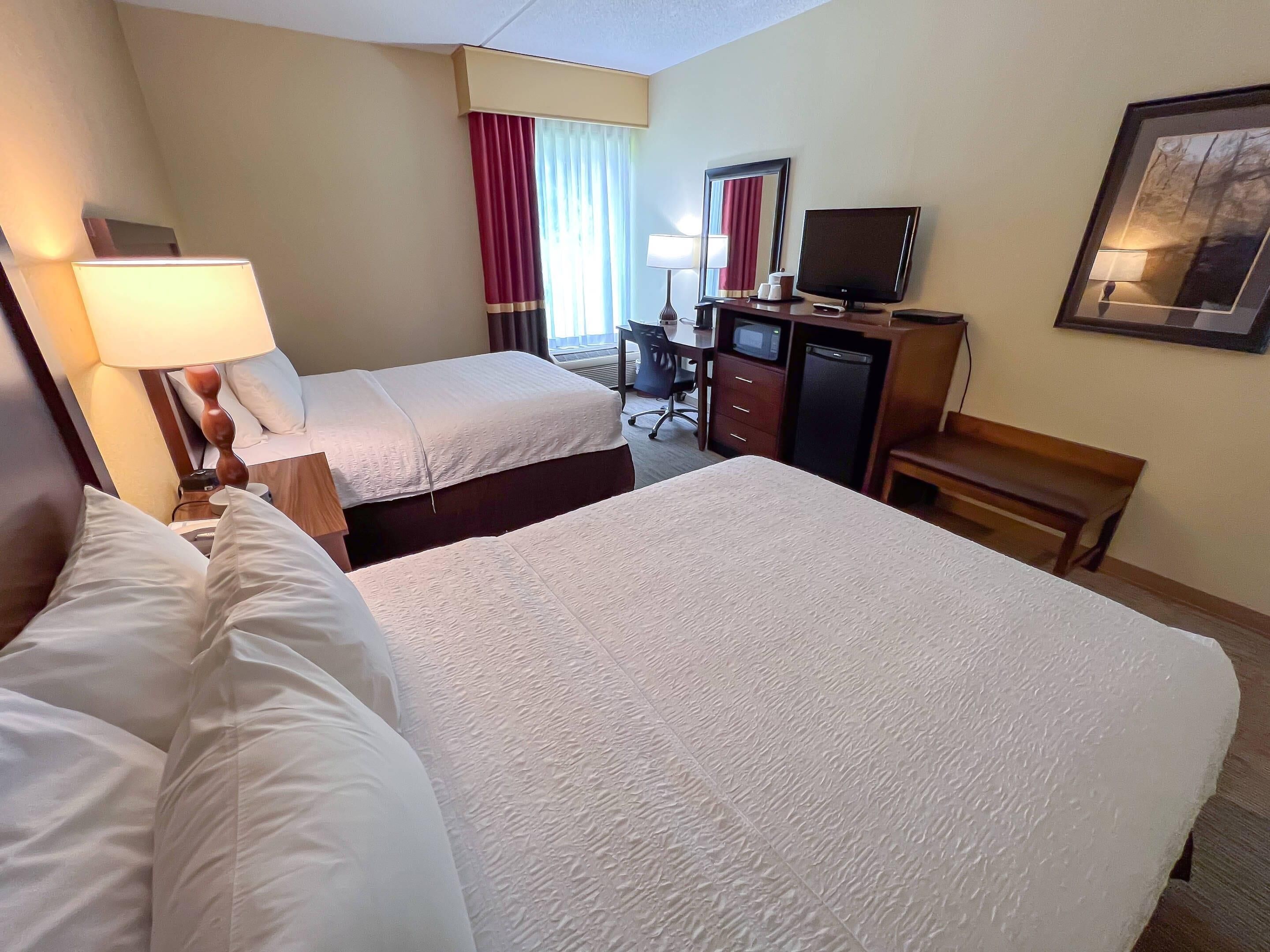 Standard Room, 2 Queen Beds, Non Smoking | Premium bedding, pillowtop beds, in-room safe, desk