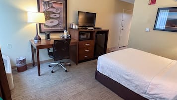 Premium bedding, pillowtop beds, desk, blackout drapes