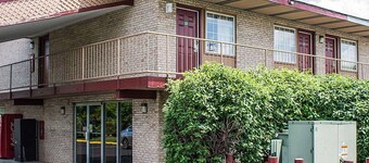 Econo Lodge Columbus West