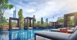 Outdoor pool, open 7:00 AM to 8:00 PM, free pool cabanas, pool loungers - PARKROYAL COLLECTION Kuala Lumpur (Kuala Lumpur)