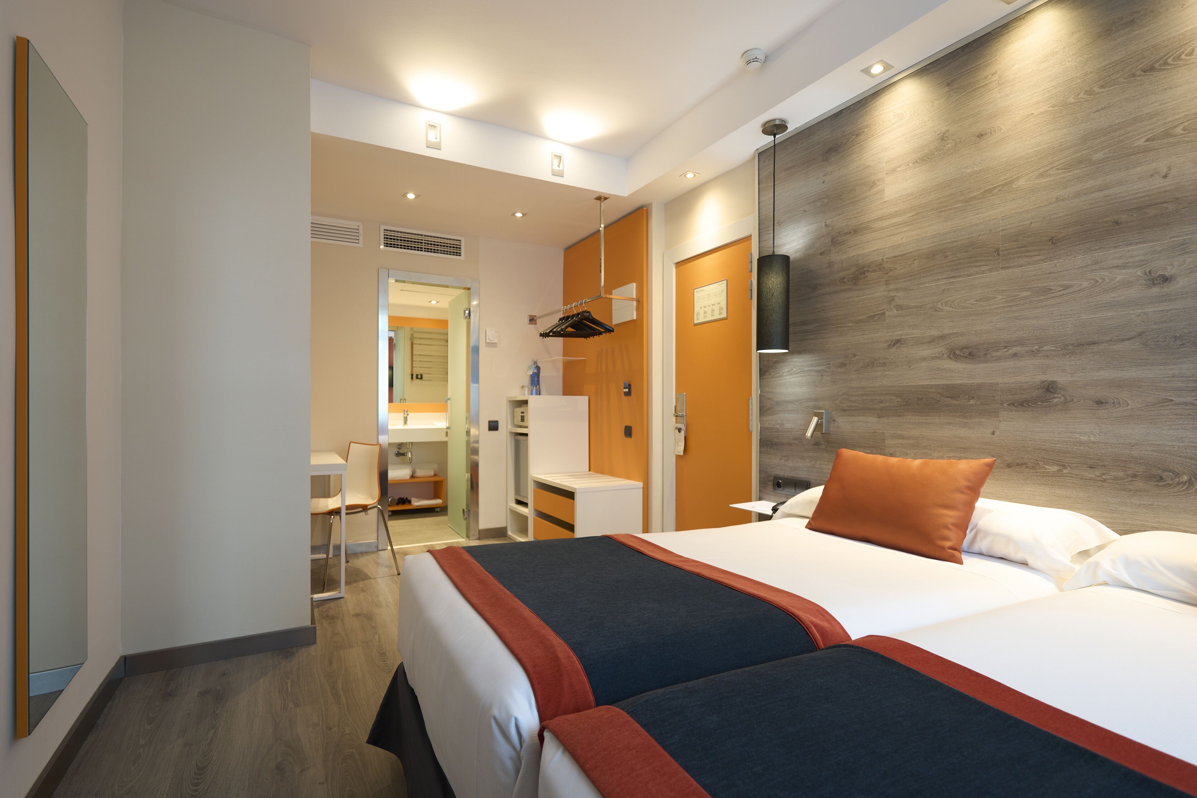 Minibar, in-room safe, desk, soundproofing