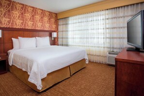 Premium bedding, desk, laptop workspace, blackout drapes - Courtyard by Marriott Peoria (Peoria)