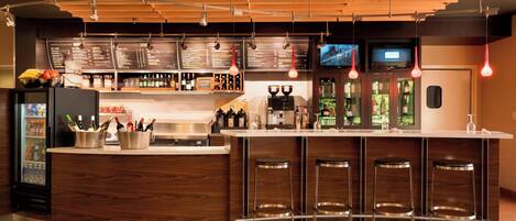 Breakfast and dinner served