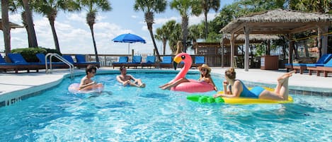 Outdoor pool, pool loungers
