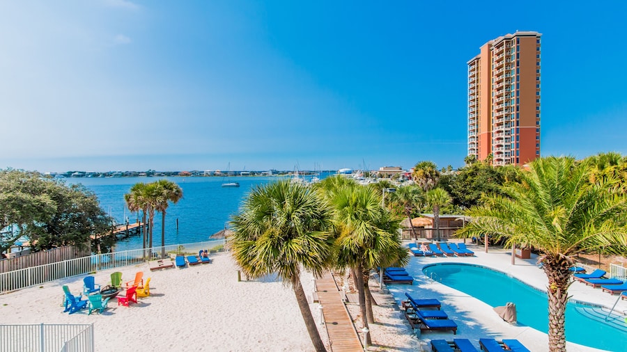 Surf & Sand Hotel