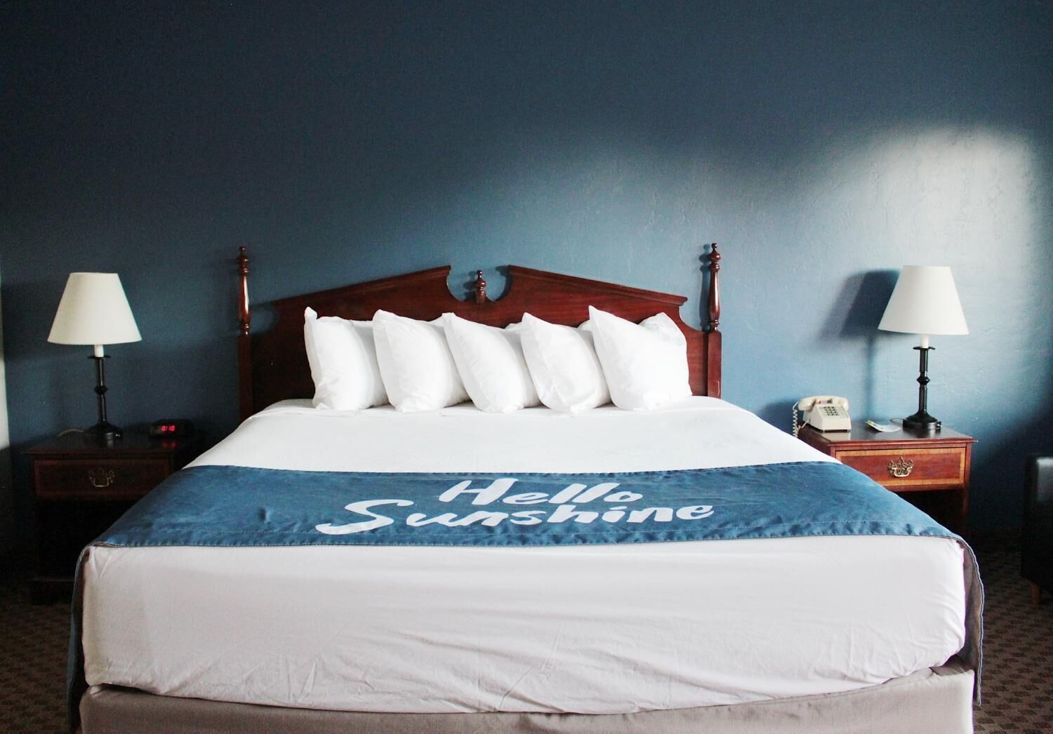 desk, iron/ironing board, free cots/infant beds, rollaway beds