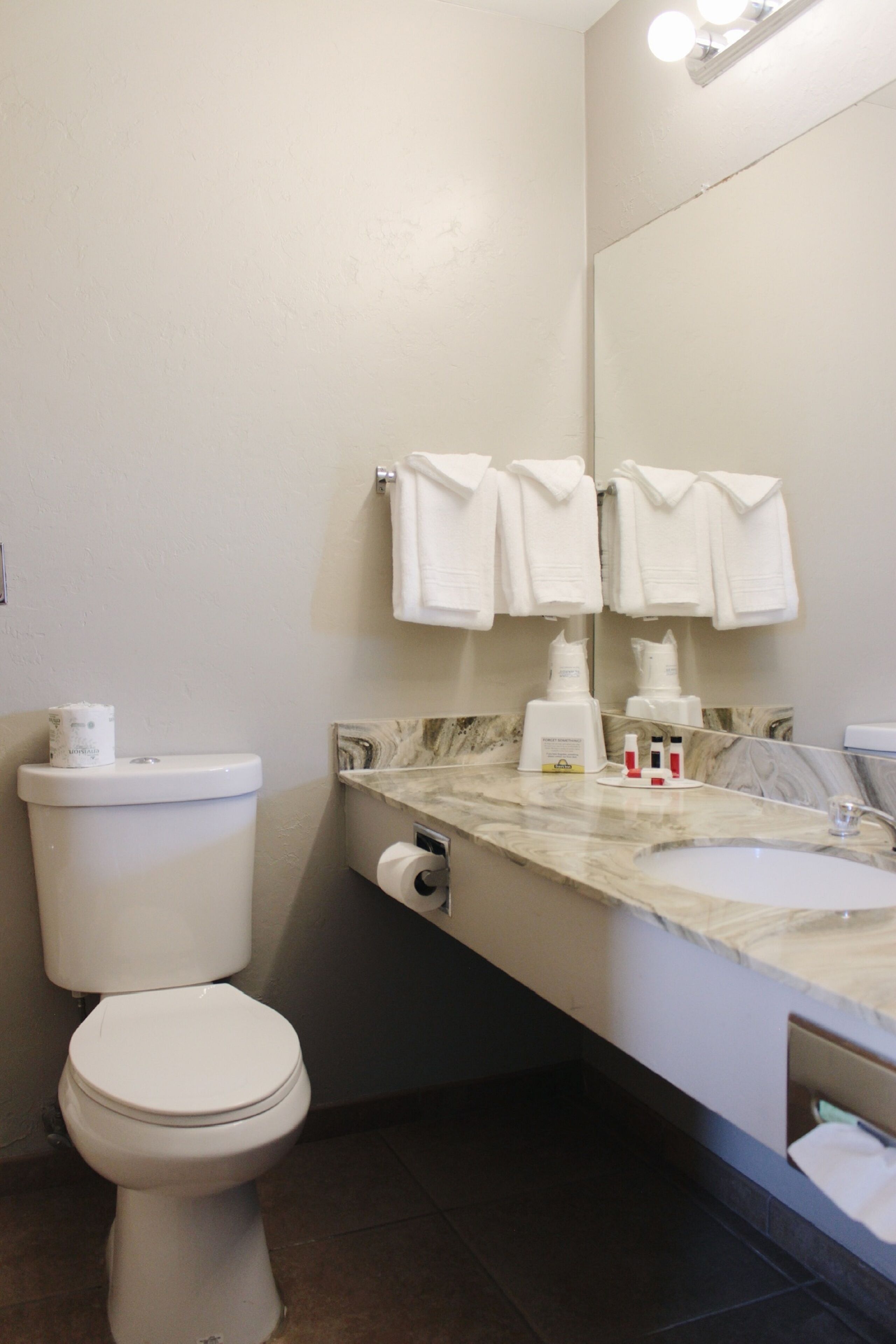 standard room, 1 queen bed | bathroom sink