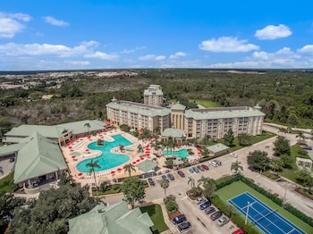 Property grounds at Silver Lake Resort