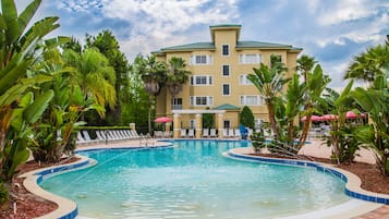3 outdoor pools, pool umbrellas