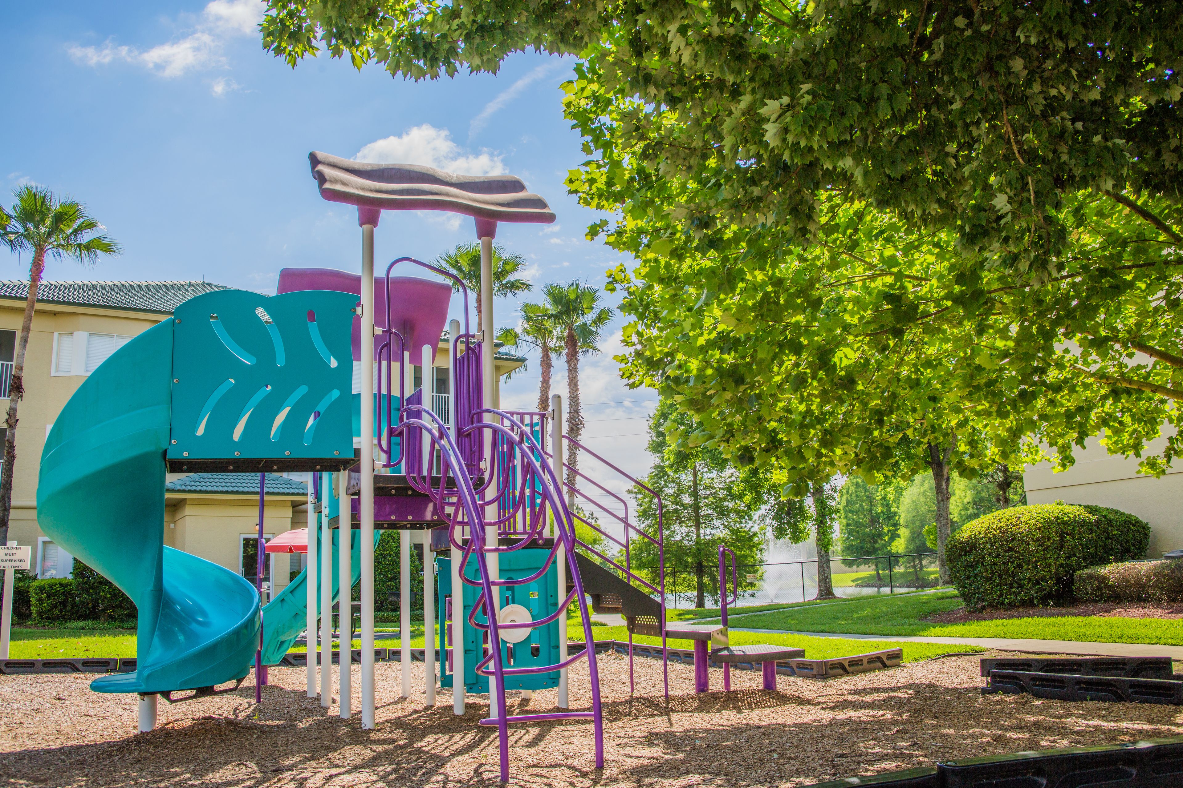 어린이 놀이 공간 - 야외