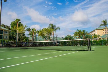 Tennis court at Silver Lake Resort