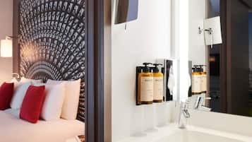 Privilege, Room, 1 Double Bed with Sofa bed | Premium bedding, in-room safe, blackout curtains, soundproofing