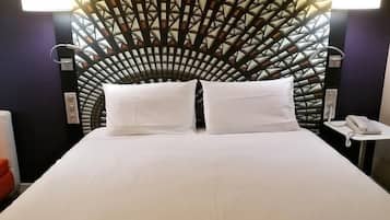 Classic Room, 1 Double Bed | Premium bedding, in-room safe, blackout drapes, soundproofing