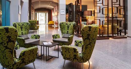 Mercure Nantes Centre Grand Hotel