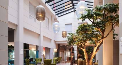 Mercure Nantes Centre Grand Hotel