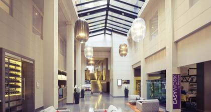 Mercure Nantes Centre Grand Hotel