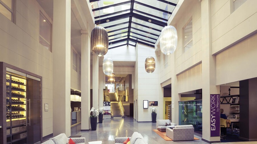 Mercure Nantes Centre Grand Hotel