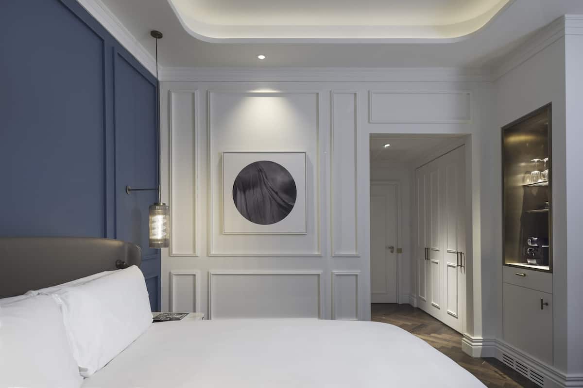 1 bedroom, premium bedding, minibar, in-room safe