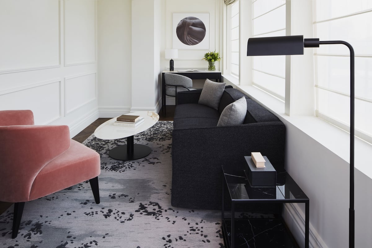 Suite, 1 Bedroom, Balcony (Via Veneto View) | Room amenity