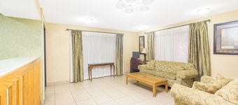 Days Inn by Wyndham Ripley
