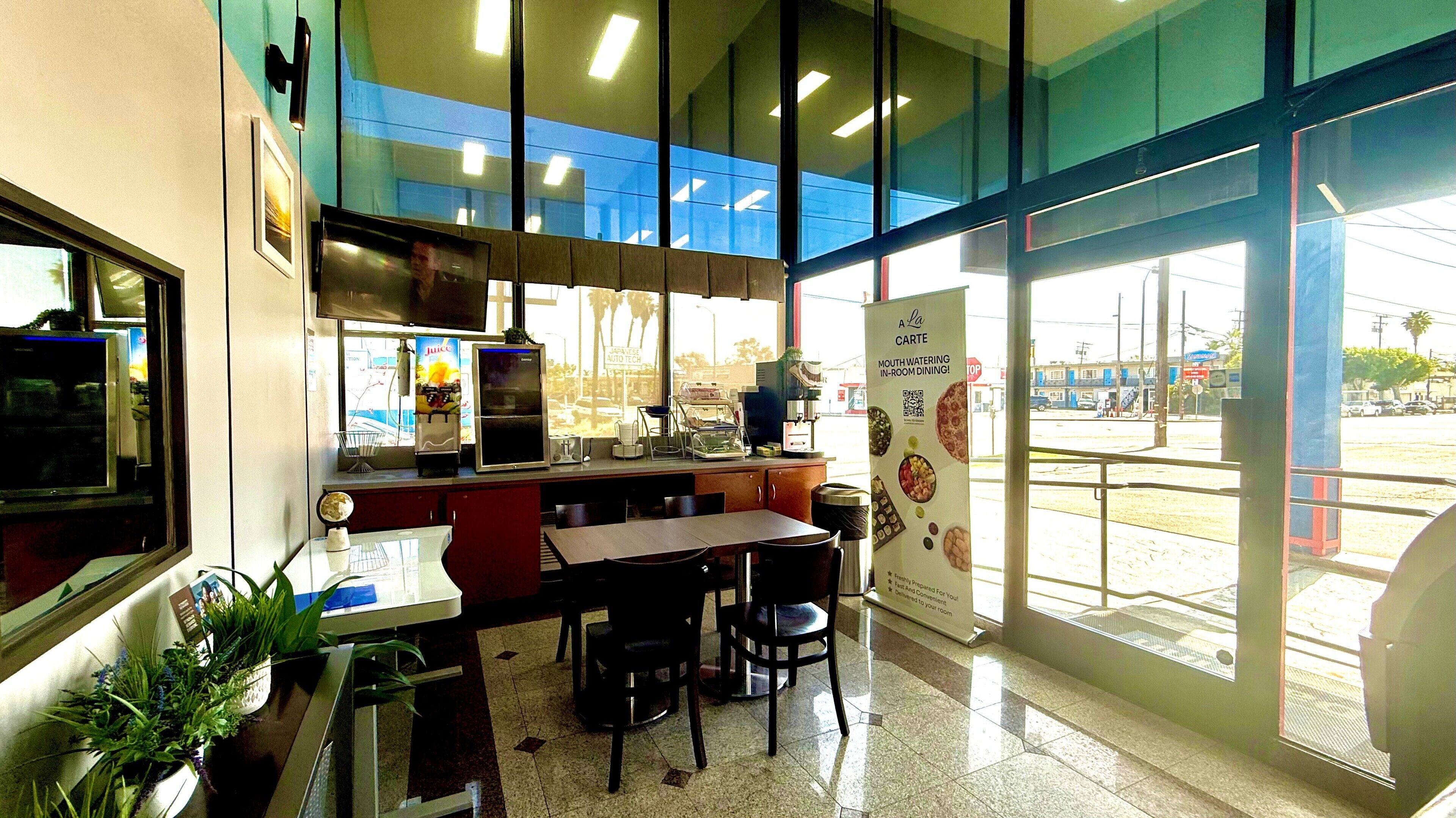 Dagelijks ontbijt voor onderweg inbegrepen