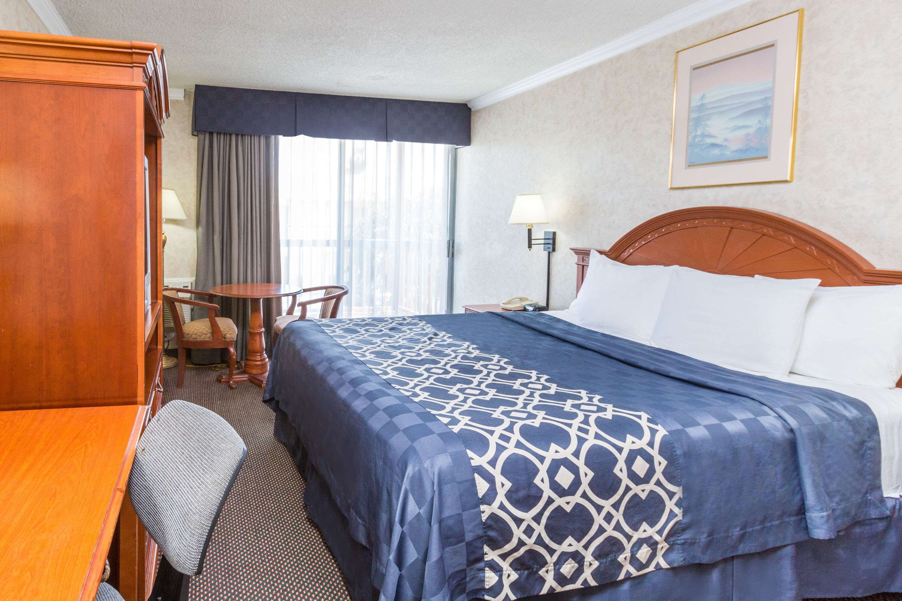 Photo - Days Inn by Wyndham Los Angeles Stadium Area LAX