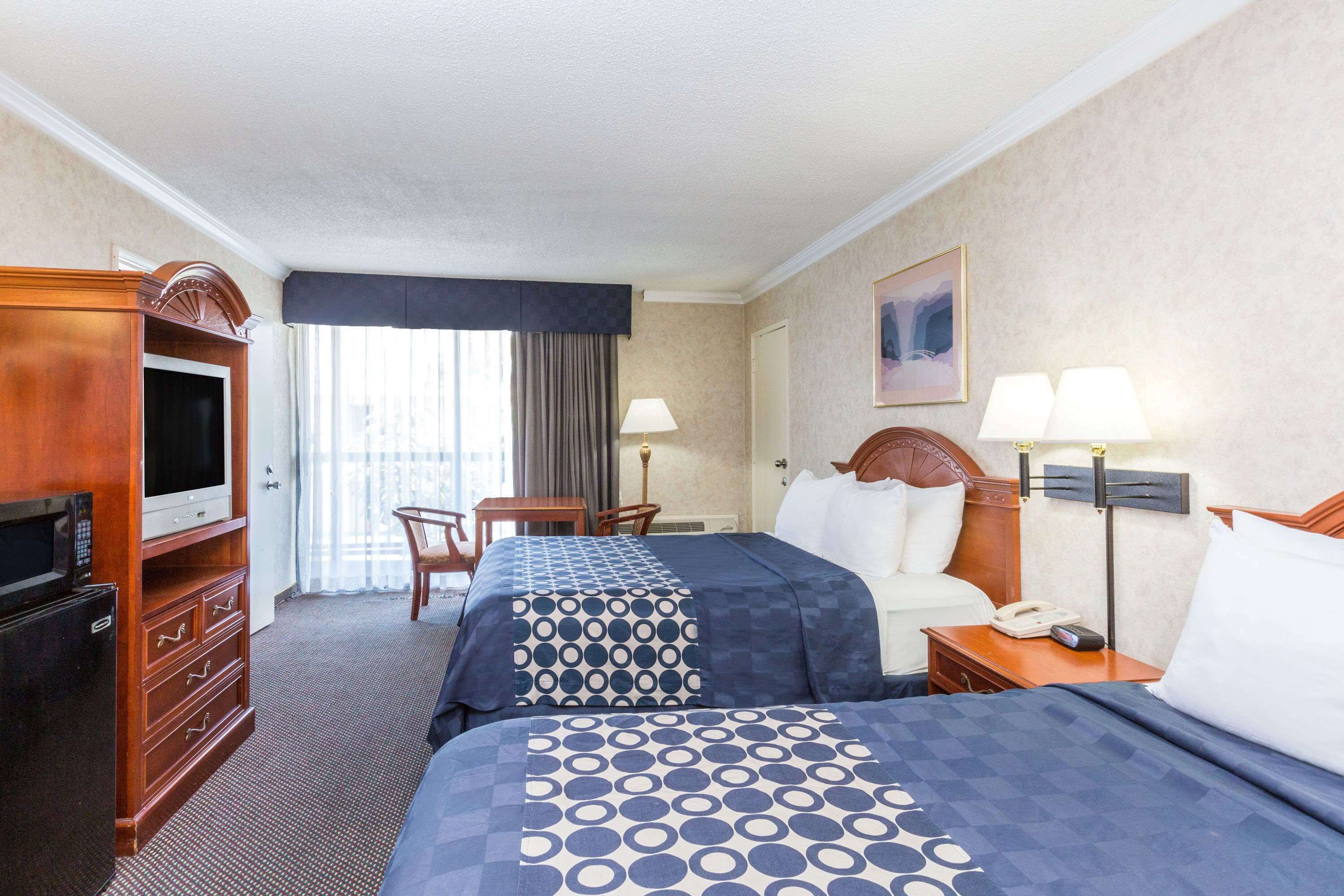 Photo - Days Inn by Wyndham Los Angeles Stadium Area LAX