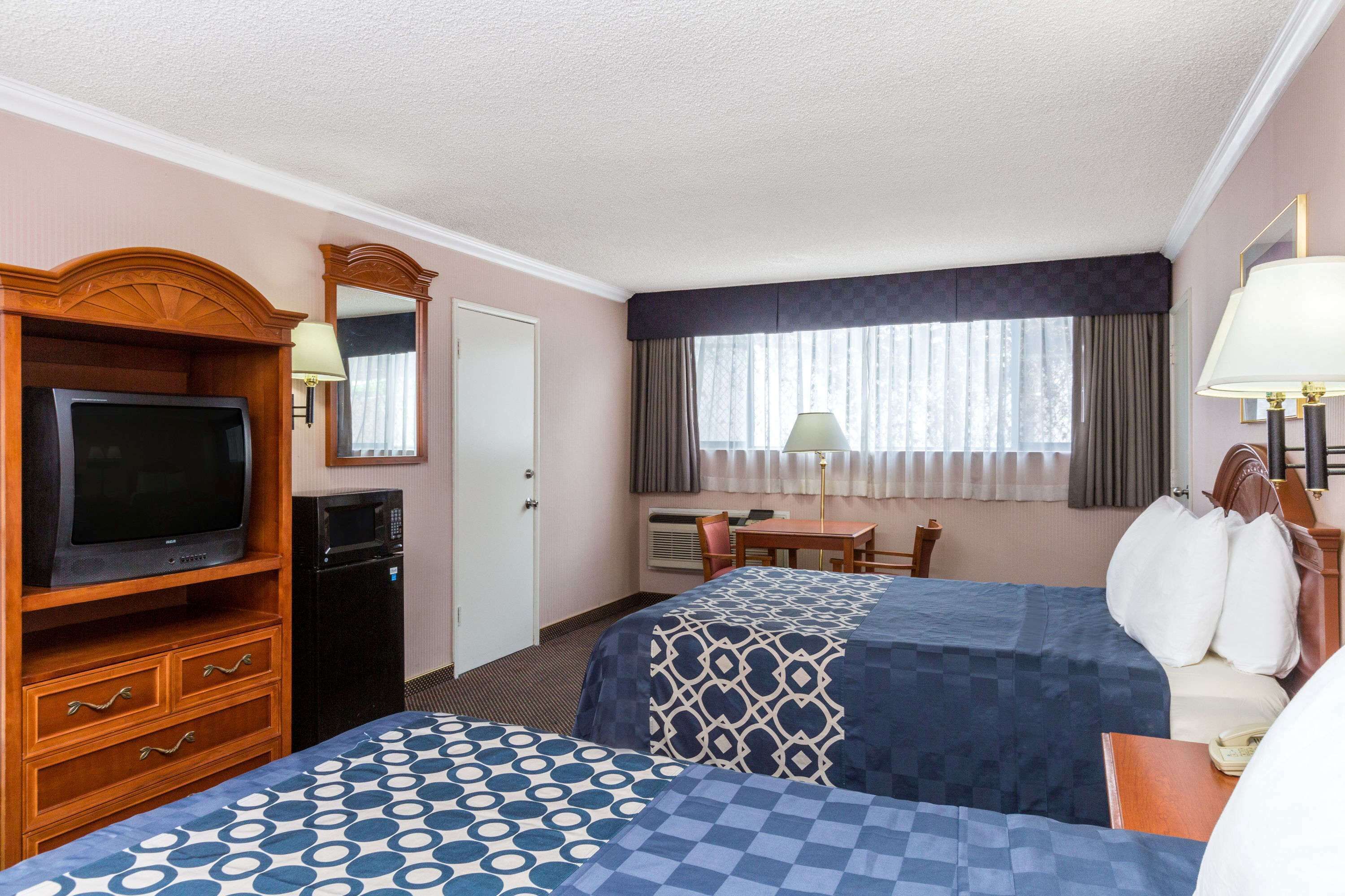 Photo - Days Inn by Wyndham Los Angeles Stadium Area LAX
