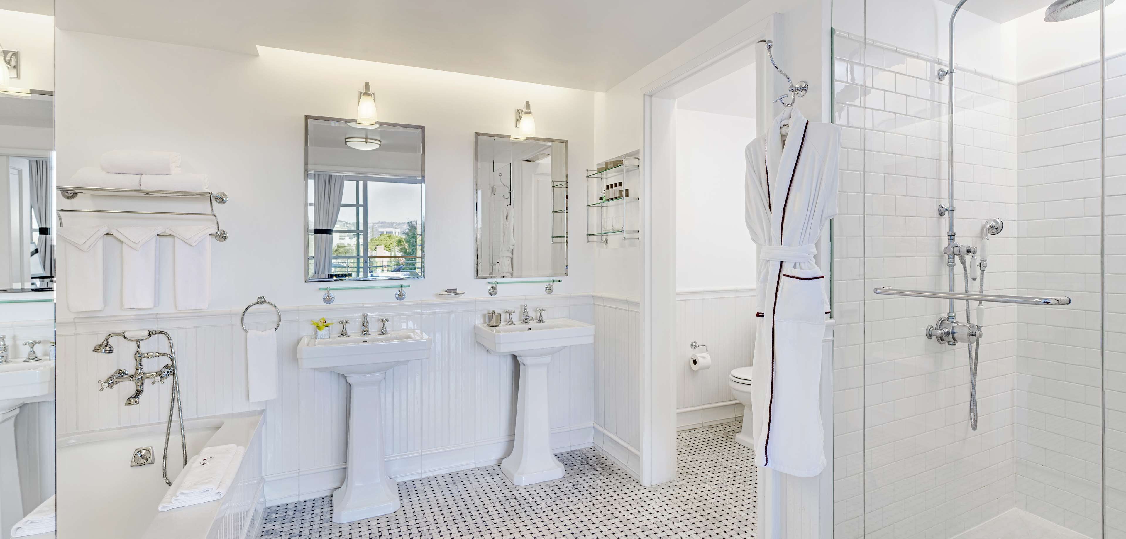 suite, 1 king bed, balcony (beverly hills) | premium bedding, down duvets, pillow-top beds, in-room safe