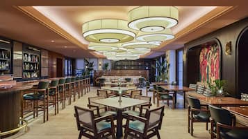 Breakfast, lunch and dinner served