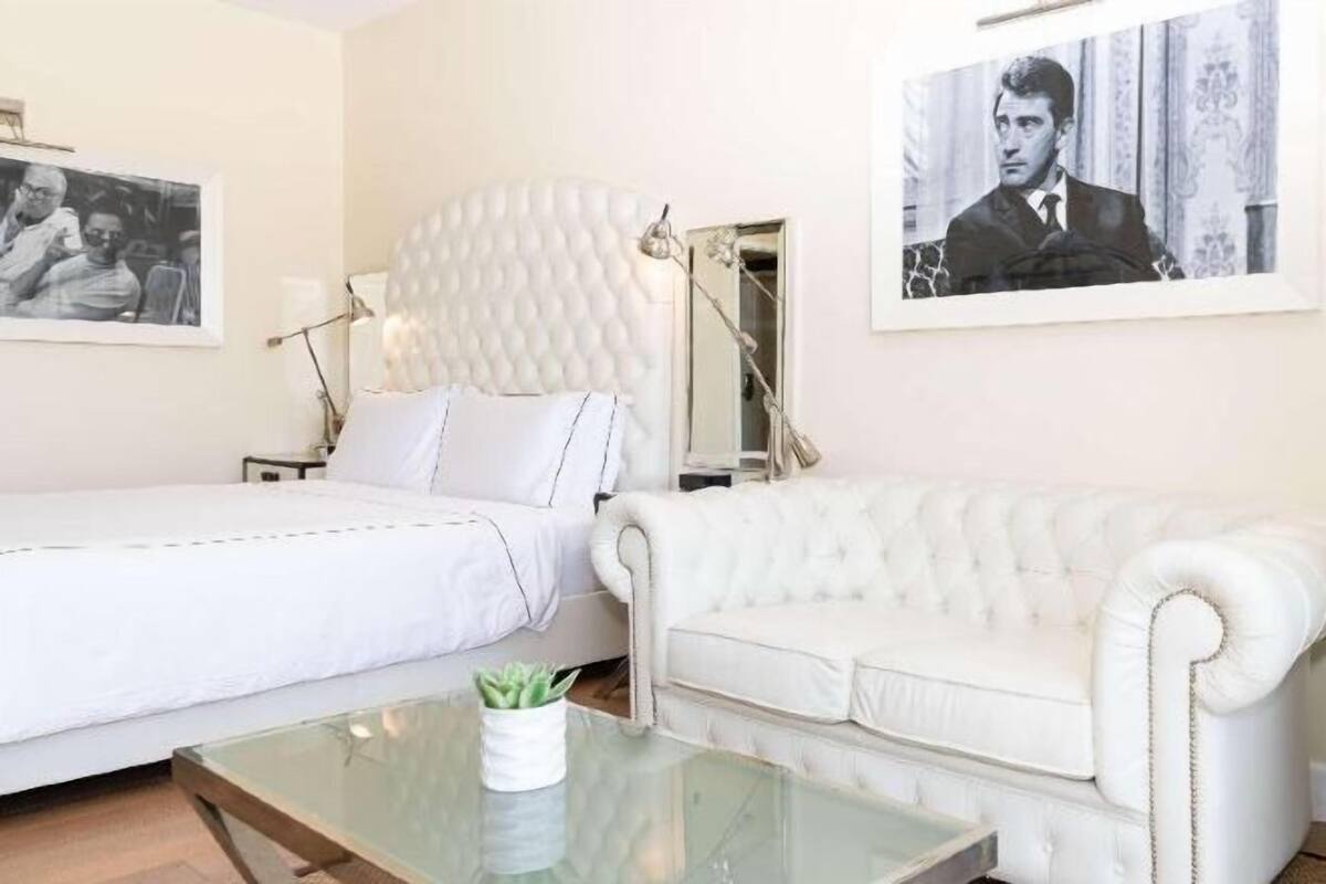 Premium bedding, down comforters, pillowtop beds, minibar