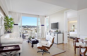 Suite, 1 King Bed, Balcony (Beverly Hills) | Living area | 65-inch flat-screen TV with cable channels, TV - Cameo Beverly Hills (Los Angeles)