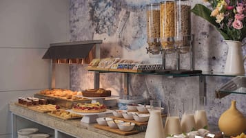 Colazione a buffet a pagamento, servita tutte le mattine