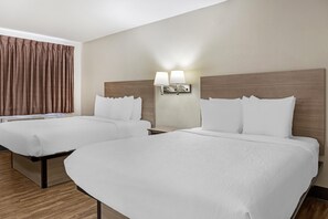 Room - SureStay Hotel by Best Western Findlay (Findlay)