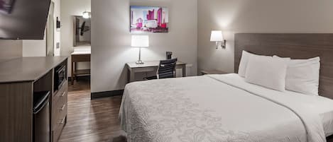 Standard Room, 1 Queen Bed, Non Smoking, Refrigerator & Microwave (2nd Floor) | Premium bedding, Select Comfort beds, desk, laptop workspace