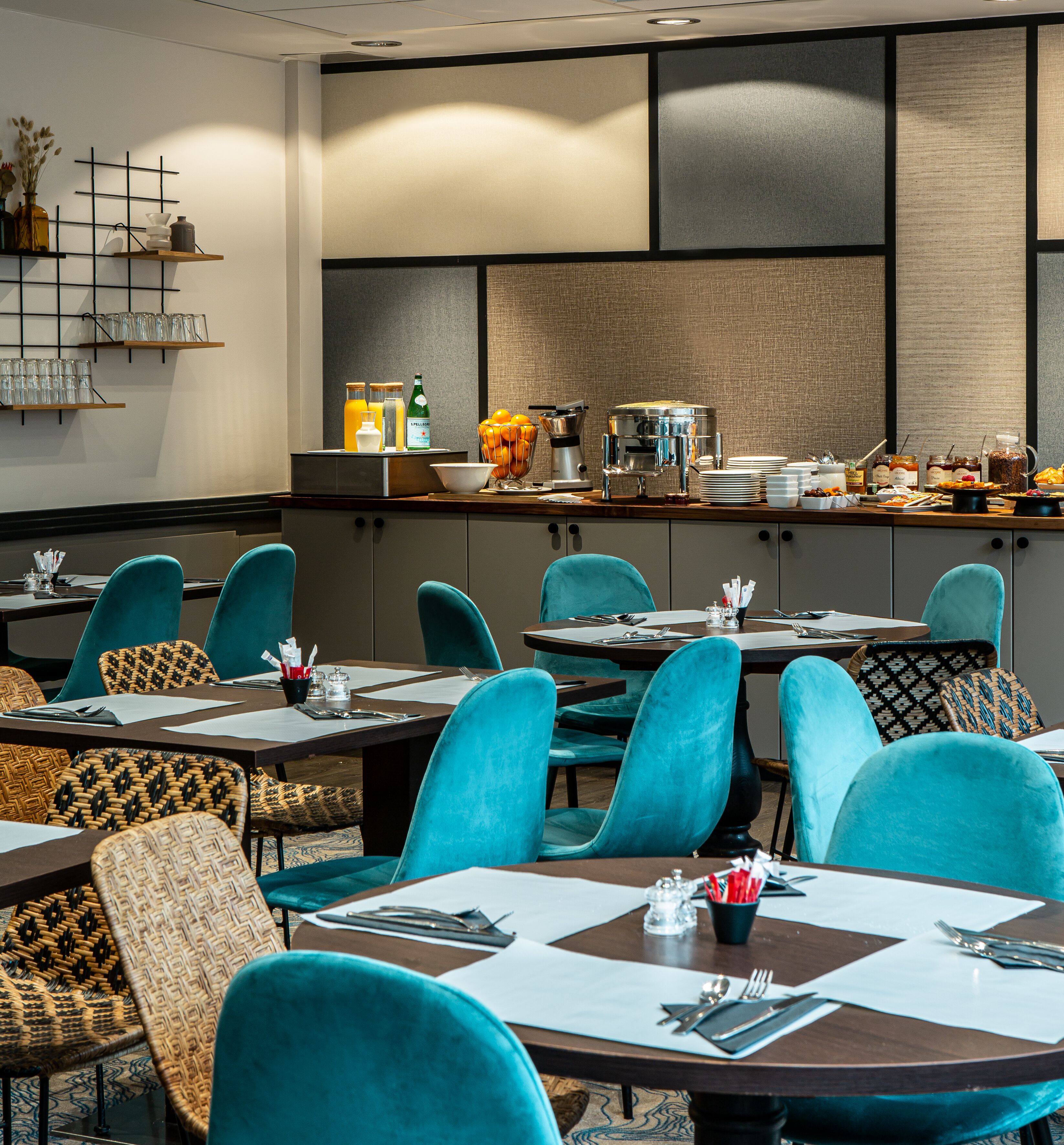 daily buffet breakfast (eur 18 per person)