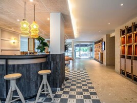 Bar (en la propiedad)