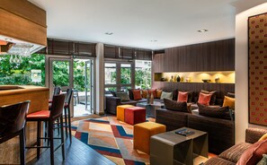 Sala de estar en el lobby