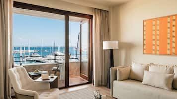 1 bedroom, premium bedding, minibar, in-room safe