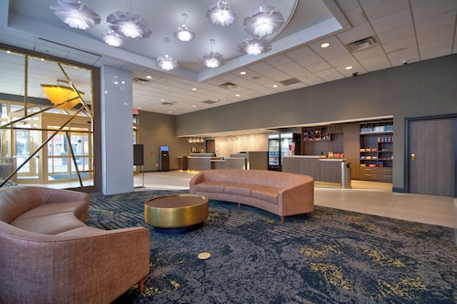 DoubleTree by Hilton Poughkeepsie Convention Center
