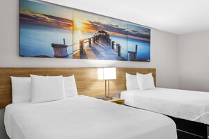 客房, 2 张双人床, 无烟房, 冰箱 | 特色家居、办公桌、熨斗/熨衣板、折  叠床/加床（额外收费）