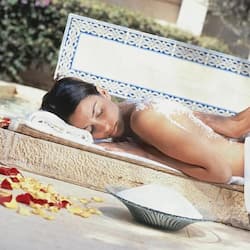 Couples treatment room(s), sauna, hot tub, Turkish bath/hammam