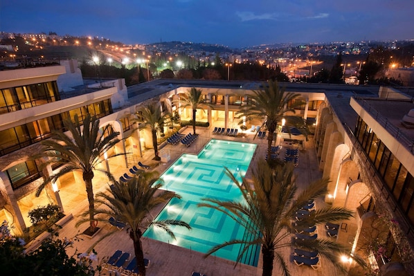 Indoor pool, seasonal outdoor pool