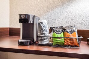Kaffee und/oder Kaffeemaschine
