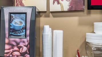 含每日歐陸早餐